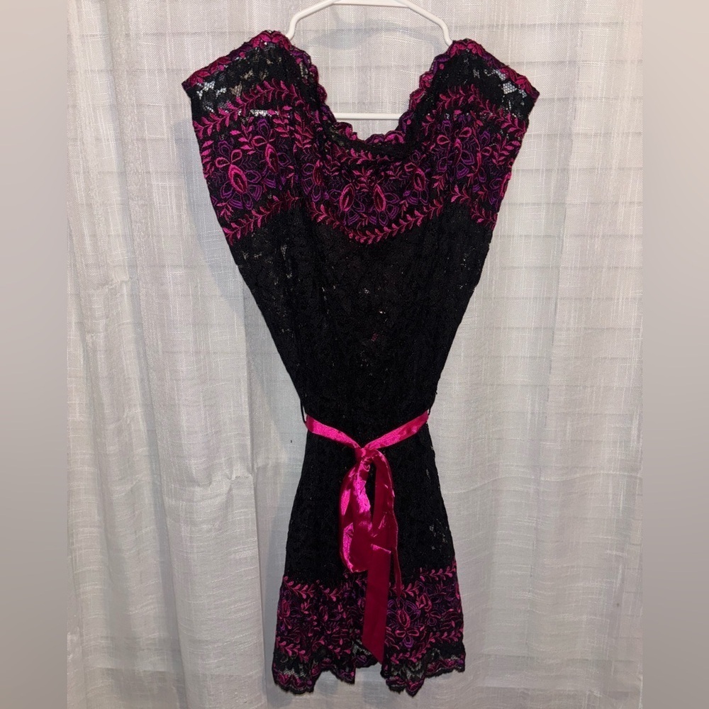 Vintage Betsey Johnson Black Lace Embroidered Dress - Picture 2 of 5